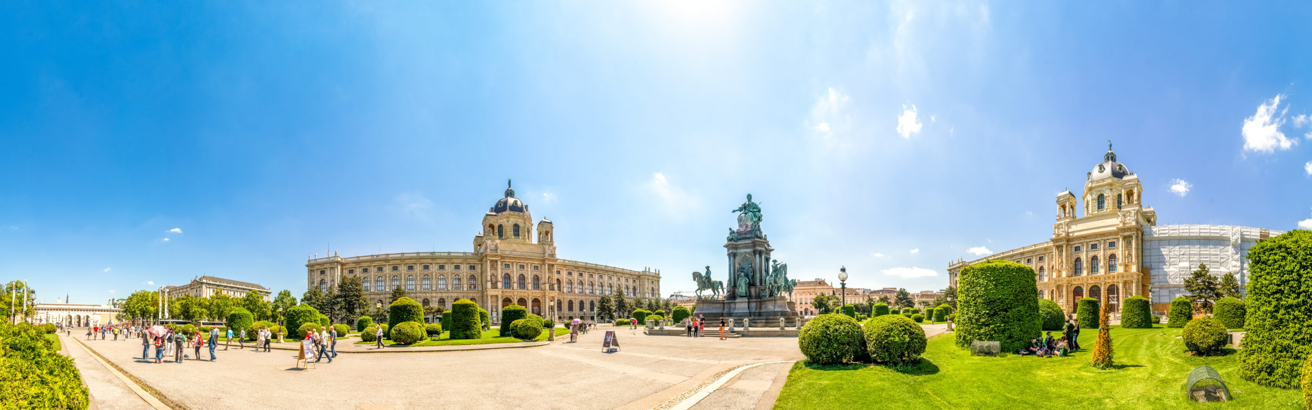 Read more about the article Spiegelbilder am Ring