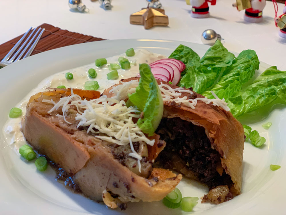 You are currently viewing Blunzen-Sauerkraut-Strudel